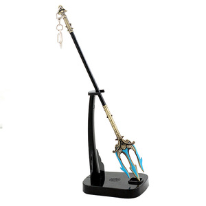 Venta caliente <span class=keywords><strong>Poseidon</strong></span>'s Weapon Trident Quality Metal Crafts Anime Game Accessories TikTok's Popular Key Chain Swords - Product Image 2