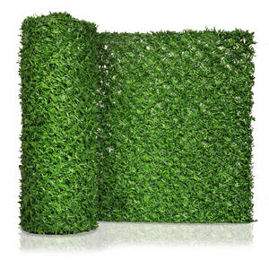 Özelleştirilebilir Dış Mekan İç Mekan Barınak Gizlilik Koruması Yapay Yeşil Çim Çit Rulosu Yapay Çim Çit Duvar Paneli - Product Image 1