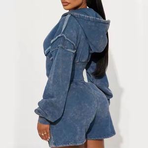 Conjunto Deportivo para Mujer con Logotipo Personalizado OEM, Chaqueta Corta con Cremallera, Pantalones Cortos de Cintura Alta, 100% Algodón, Lavado Ácido - Product Image 5