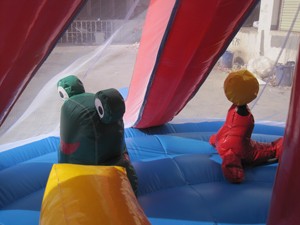 Château gonflable pieuvre 6m de diamètre, capacité 800kg, 12 personnes, écologique, pour événements extérieurs pour enfants - Product Image 4