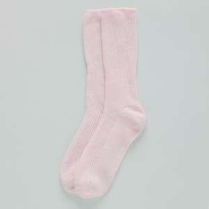 थोक अनुकूलित कश्मीरी मोजे महिलाओं को गर्म नरम शीतकालीन कश्मीरी मोजे लोगो के साथ - Product Image 5