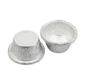Moules à cupcakes et muffins jetables en aluminium PET de qualité alimentaire, avec couvercles, en feuille d'aluminium argentée, pour la cuisson de puddings, crèmes brûlées et œufs. - Product Image 3