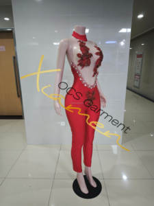 Combinaison moulante sexy pour femme Ocstrade, faite à la main, avec appliques 3D rouges, dos nu, pour soirée, grande taille - Product Image 5