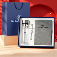 Ensemble cadeau d'entreprise 3-en-1 personnalisé avec logo : gobelet en verre, stylo à bille, carnet en PU pour les promotions commerciales de fin d'année
