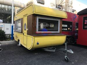 Camion de restauration mobile pour glaces et gaufres, cuisine à desserts entièrement équipée, à vendre - Product Image 2