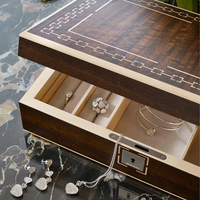Boîte de rangement de luxe en bois pour bijoux et montres, doublure en daim, compartiments à verrouillage, finition mate faite à la main, emballage personnalisable