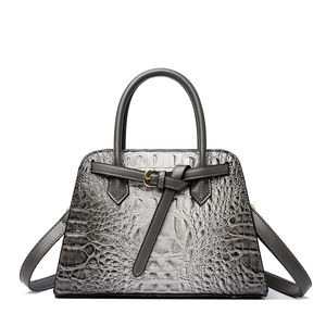 Bolso de Hombro Elegante para Mujer, de PU, con Remaches Geométricos, Cierre de Cremallera, Antirrobo, Portátil y Duradero. Nuevo Modelo 2026 de Diseño de Lujo - Product Image 2