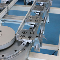 Système de convoyeur à rail circulaire en acier inoxydable à faible bruit et haute précision, roulements d'engrenage moteur QinGong T23, vitesse réglable