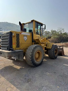 Cargadora de Ruedas LOVOL FL955F, Maquinaria de Construcción Pesada, 6000 kg, Motor Amarillo, Equipo Usado, 0-2000 Horas - Product Image 3