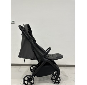 <span class=keywords><strong>Poussette</strong></span> de <span class=keywords><strong>voyage</strong></span> <span class=keywords><strong>pliante</strong></span> et d'avion <span class=keywords><strong>ultra</strong></span>-compacte légère directe d'usine - Product Image 3