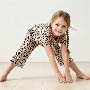 Conjunto de Pijama de Bambú para Niñas Pequeñas con Estampado de Leopardo, Ropa de Dormir Cómoda de Manga Larga, Fabricante de Ropa de Estar por Casa Personalizada - Product Image 3