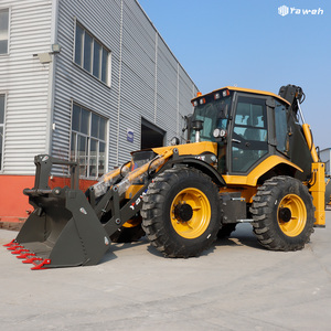 รถแทรกเตอร์ YAWEH 4CX รุ่นใหม่ พร้อมอุปกรณ์ต่อพ่วงแบบ Quick Hitch สำหรับ<span class=keywords><strong>ตัด</strong></span><span class=keywords><strong>หญ้า</strong></span> พร้อมที่ตักด้านหน้าและที่ขุดด้านหลัง - Product Image 4