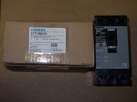 Interruptor de Circuito de 3 Polos y 50A, Color Gris, Modelo Eff3m050 Ef, PLC