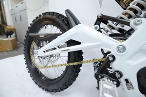 Popular en EE. UU. Motocicleta eléctrica Sur Ron 2026 10KW 72V 35AH para motocross con luz integrada para carretera, tipo E Pit Bike Light Bee X Surron - Product Image 5