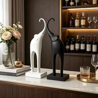 Figurine décorative en résine d'éléphant, sculpture Art déco faite à la main et écologique pour la décoration intérieure