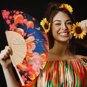 Ventilador de mano de madera plegable de recuerdos de diseño personalizado - Product Image 2