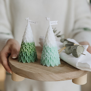 Bougie parfumée en forme de nid d'abeille pour Noël, rose et verte, en spirale, faite à la main, ensemble cadeau original - Product Image 1