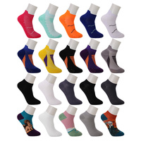 Chaussettes avec logo personnalisé de haute qualité pour hommes Style décontracté tricoté en polyester avec logo inférieur pour le basket-ball de printemps