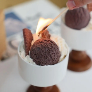 2024 Instagram Tendance Luxueuse Cire De Soja Parfumée Personnalisable Bougie Pilier Écologique pour Pâques Ramadan Fête Des Pères - Product Image 1