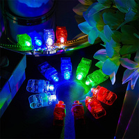 Luces LED para dedos, linternas para dedos, juguetes para anillos de dedo que brillan en la oscuridad, suministros para fiestas para espectáculos de conciertos Rave de bodas