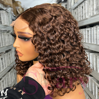 Vendeurs de cheveux bruts non traités en gros perruques de cheveux humains 14 pouces de couleur brune bouclée vague 4*4 perruques de fermeture de lacet pour femme