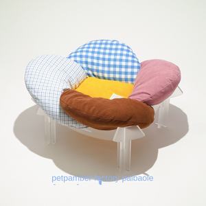 PETPAMPER Acryl Katzen nest Matte Robustes wasch bares Stoff Haustier Nest Bett für kleine Hunde Atmungsaktives Katzen bett mit Blüten blättern Design - Product Image 5