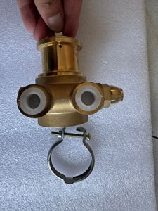 Bomba de paletas rotativas Procon de bronce de 12 V sin escobillas con presión variable ajustable para sistemas de desalinización por ósmosis inversa - Product Image 4