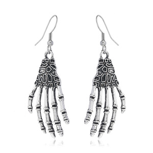 Vendita calda semplice stile retrò Goth <span class=keywords><strong>orecchini</strong></span> di Halloween nuovo Design in lega serpentina moda <span class=keywords><strong>teschio</strong></span> placcato <span class=keywords><strong>argento</strong></span> per fidanzamento - Product Image 6