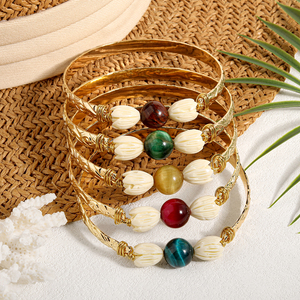 Gioielli hawaiani ingrosso Hanmad avvolto in oro placcato 18k Pikake gelsomino pietra naturale rame braccialetto delle donne - Product Image 3