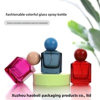 Flacon de parfum coloré de 50 ml en verre épais carré, imprimé sérigraphié, pour huiles essentielles et cosmétiques, vaporisateur de voyage