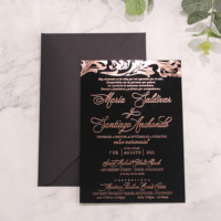 Estampado en caliente de acrílico negro en tarjetas de menú de oro rosa 5*7 pulgadas Tarjeta de invitación de boda de estilo elegante con sobre