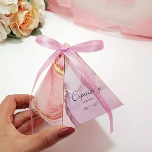 Tùy Chỉnh Tinh Tế Lá Vàng 2Mm Matte Nghệ Thuật Bìa Các Tông Hộp Di Động Tùy Chỉnh Kẹo Tam Giác Hộp Cho Đồ Trang Sức Và Quà Tặng - Product Image 2