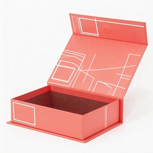 Scatole Regalo in Cartone con Logo Personalizzato, Chiusura Magnetica Nera di Alta Qualità - Product Image 2