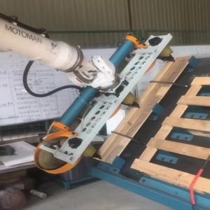Robot de clouage automatique de palettes en bois Euro Block avec composants de base PLC et garantie d'un an - Product Image 2