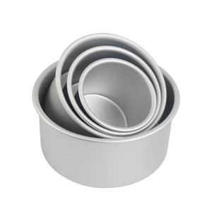 Moldes para pasteles redondos de aluminio, Juego de 3 piezas con moldes para pasteles de 8 pulgadas, 6 pulgadas y 4 pulgadas - Product Image 4