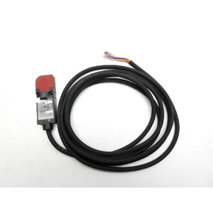 D4GS-N4T-<span class=keywords><strong>3</strong></span> 240V 0.75A NSNP Novo Original em Estoque Controlador de Programação PLC Dedicado para Automação Industrial - Product Image 1