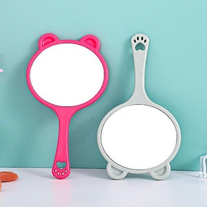Espejo de maquillaje de mano portátil con forma de oso bonito al por mayor espejo de pestañas de salón espejo de mano rosa para niña - Product Image 1