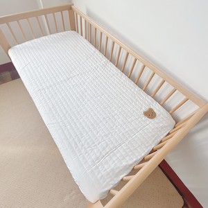 <span class=keywords><strong>Couette</strong></span> en coton coréen bébé ours brodé petit couvre-<span class=keywords><strong>lit</strong></span> épaissi matelas de <span class=keywords><strong>lit</strong></span> pour enfants housse de protection couvre-<span class=keywords><strong>lit</strong></span> matelassé pour bébé - Product Image 4