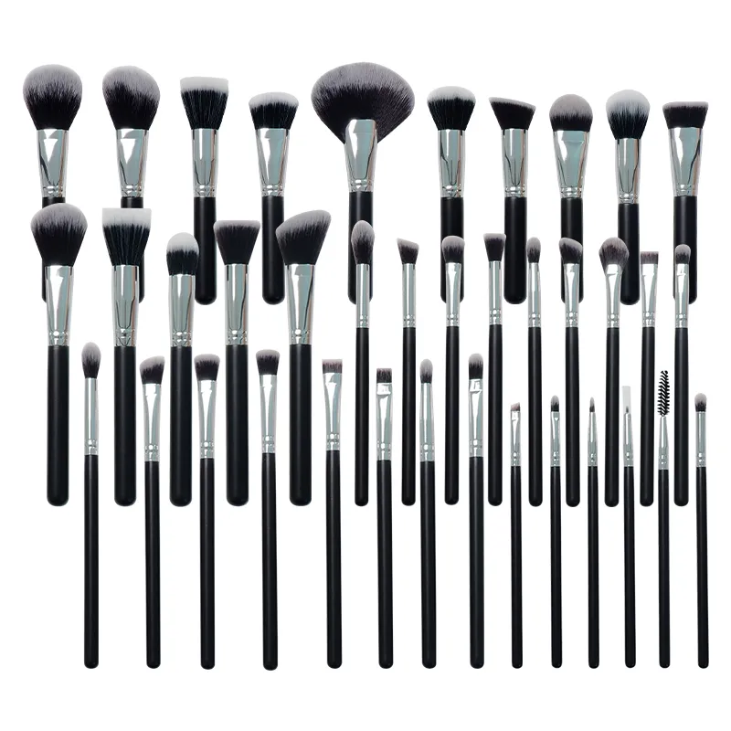 EFRI Low MOQ wholesale 24pcs makeup brush set Wood Handle Private Label foundation Cosmetic vegan 32pcs makeup brushes