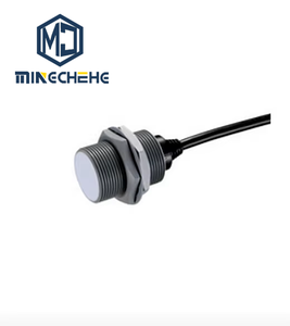 KEYENCE EV-130F พร็อกซิมิตี้เซนเซอร์แบบสองสาย ทนต่อการกระเซ็น ของแท้ใหม่ - Product Image 1