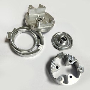 Usine de fabrication de prototypes personnalisés certifiés ISO en acier au carbone, résine et aluminium pour vélos, résistants à la chaleur et économiques - Product Image 6