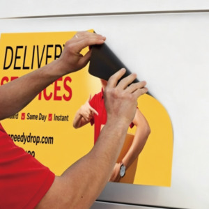 Calcomanías Personalizadas de Alta Calidad para Carrocería de Automóvil, Ecológicas, de PVC, con Impresión UV, Adhesivos Magnéticos, Resistentes al Agua y Duraderas - Product Image 1