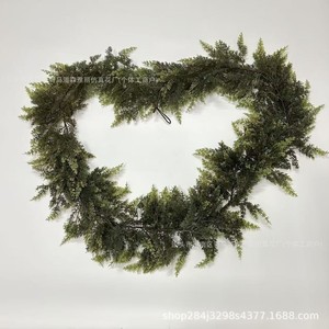 Guirnalda Navideña Artificial Temu, Decoración de Plástico Verde para el Hogar, Decoración Festiva de 60 cm - Product Image 1