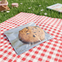 Sachets refermables hermétiques pour petits biscuits, conception d'emballage alimentaire de qualité supérieure, sacs à trois soudures latérales pour entreprises