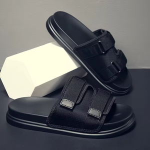 Chaussons d'extérieur antidérapants pour hommes et femmes, sandales plates de plage de haute qualité pour hommes et femmes, chaussures de marche décontractées de style designer - Product Image 1