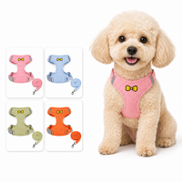 Harnais de luxe doux pour chien en polaire et nylon, respirant, léger, sans étranglement, réfléchissant, rembourré, avec laisse pour petits chiens - Vente en gros