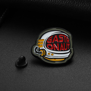 Logo del casco smaltato duro personalizzato di fabbrica <span class=keywords><strong>Gourmet</strong></span> Taster spilla da bavero in smalto morbido in lega di zinco - Product Image 4