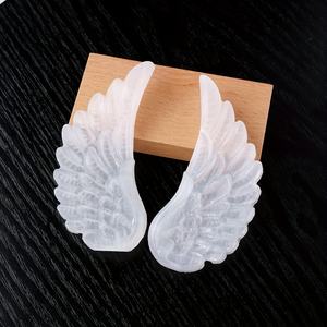 Vente en gros d'ailes de papillon en sélénite sculptée en cristal naturel, support métallique pour ailes de cristal, pour la décoration, les cadeaux et autres objets artisanaux en cristal - Product Image 2