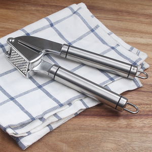 Factory Direct Good Price Stainless Steel Garlic <b>Press</b> - Product Image 2