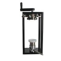 Machine de capsulage rapide à pression manuelle pour sceller les bouteilles de thé au lait, de café, de jus et de fruits pour animaux de compagnie